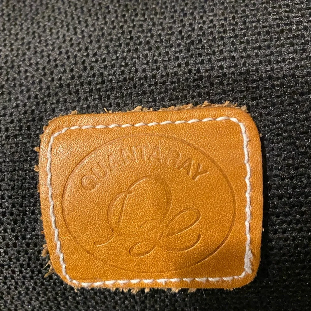 Vintage Quantaray shoulder bag/camera bag.